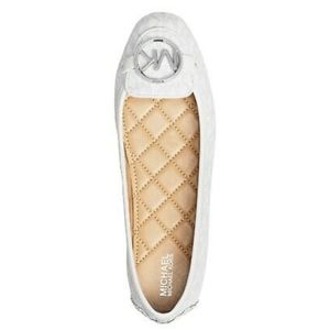 MK Lillie logo moccasin